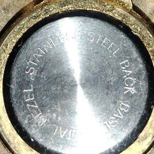 Nice woman's facmor quartz watch needs battery